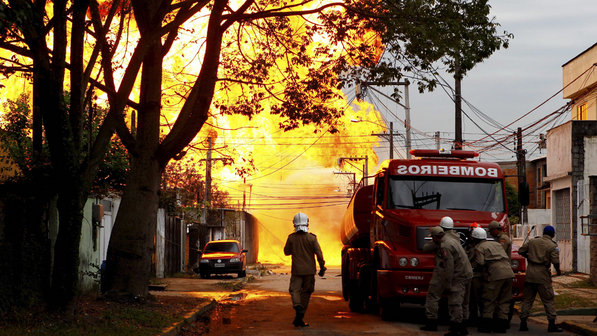 incendio-rio-de-janeiro-2013