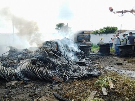 {73999ccc-0cef-482b-8e4b-f050cae0d02f}_20130826_084342