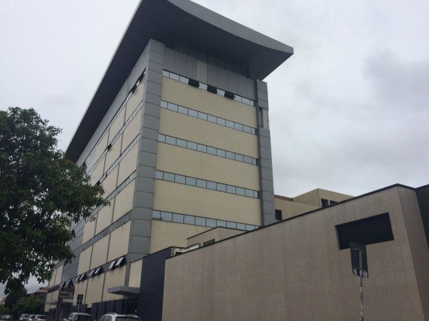 Incêndio no ICC foi controlado e não há registro de feridos. (Foto: João Pedro/G1 Ceará)