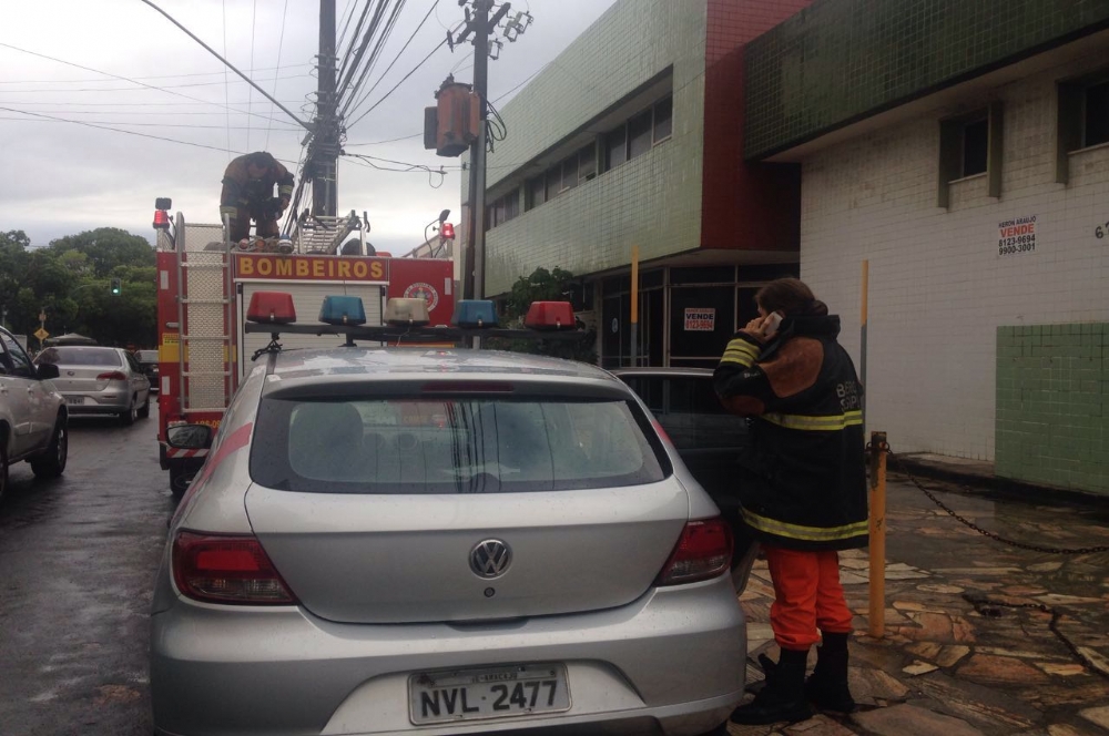 O prédio está fechado e será vendido