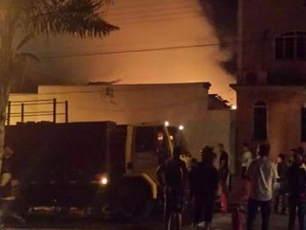 Estoque do estabelecimento foi destruído (Foto: Diego Carolino dos Santos/ Arquivo pessoal)